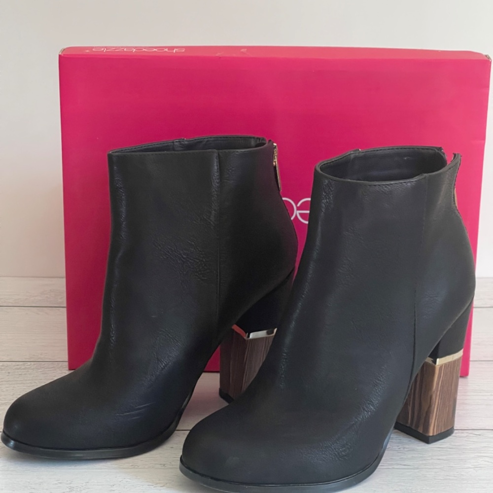 Heeled Bootie